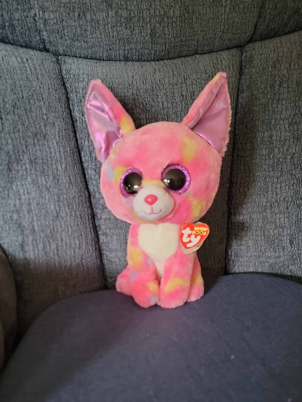 Ty Pink Tie-Dye Chihahua Plush Beanie Boo Collection Purple  Sparkle Eyes
